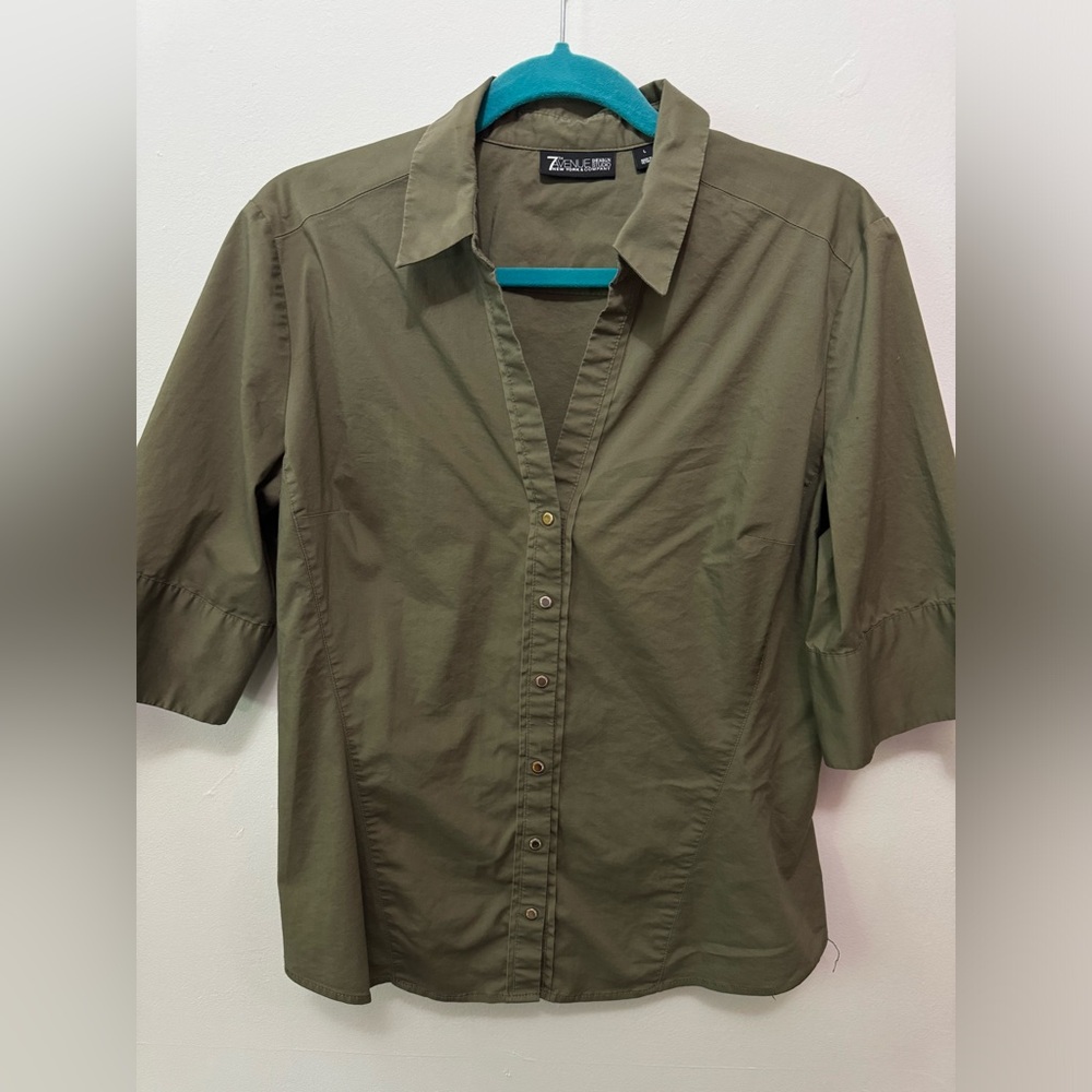 New York & Company 7th avenue design studios shirt